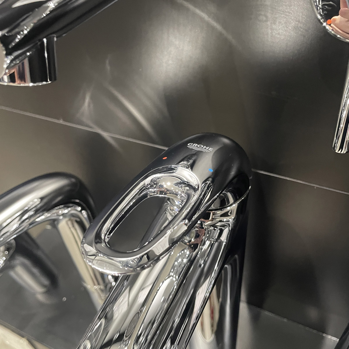 Vòi chậu nóng lạnh Eurostyle GROHE 23570003 - 8