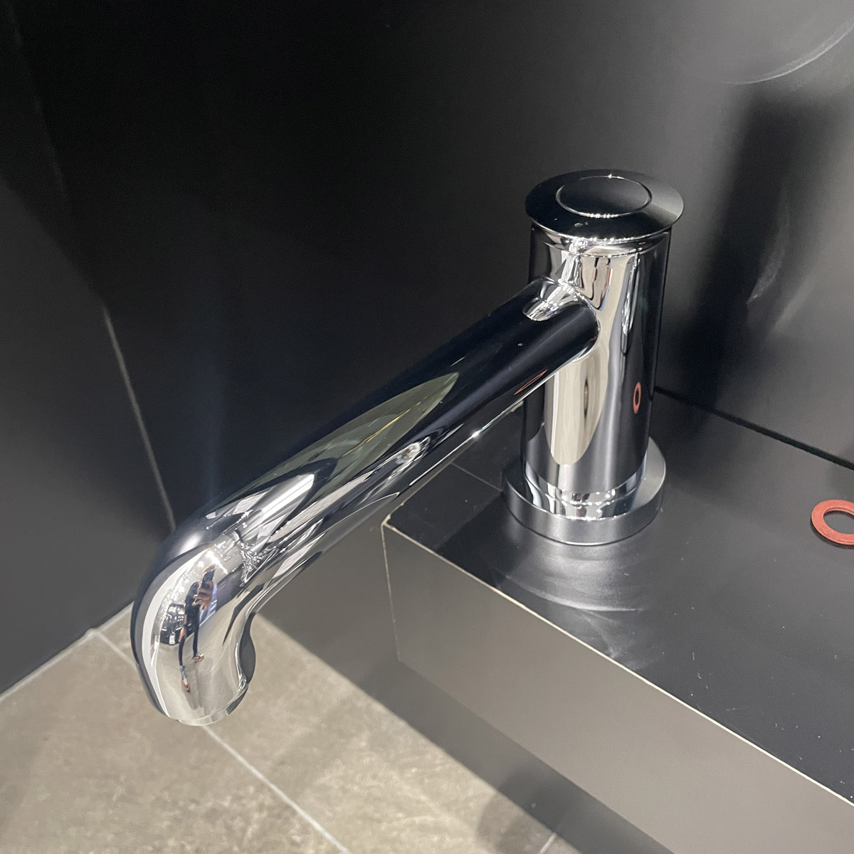 Vòi bồn tắm 3 lỗ nóng lạnh kèm tay sen BauClassic GROHE 2511800A - 7