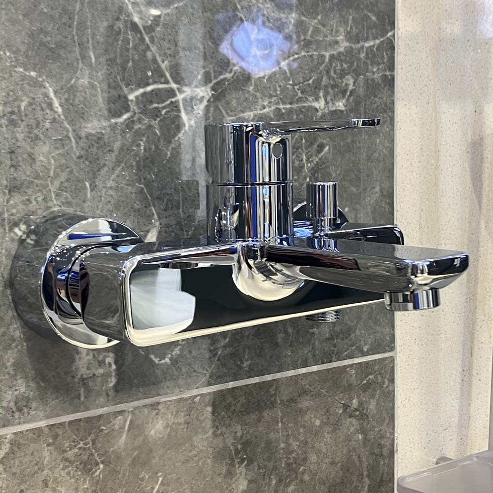 Củ sen tắm nóng lạnh Lineare New Grohe 33849001 - 5