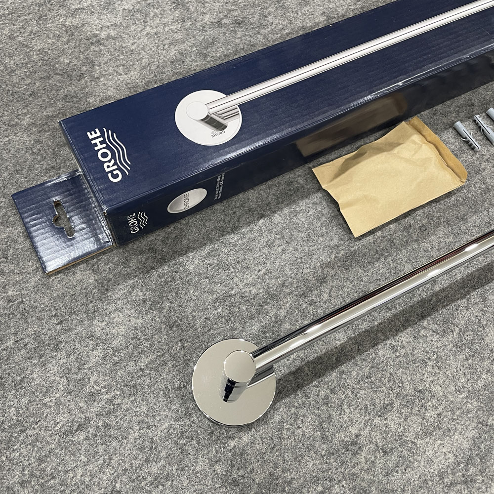 Thanh treo khăn Essentials 600mm GROHE 40366001 - 10