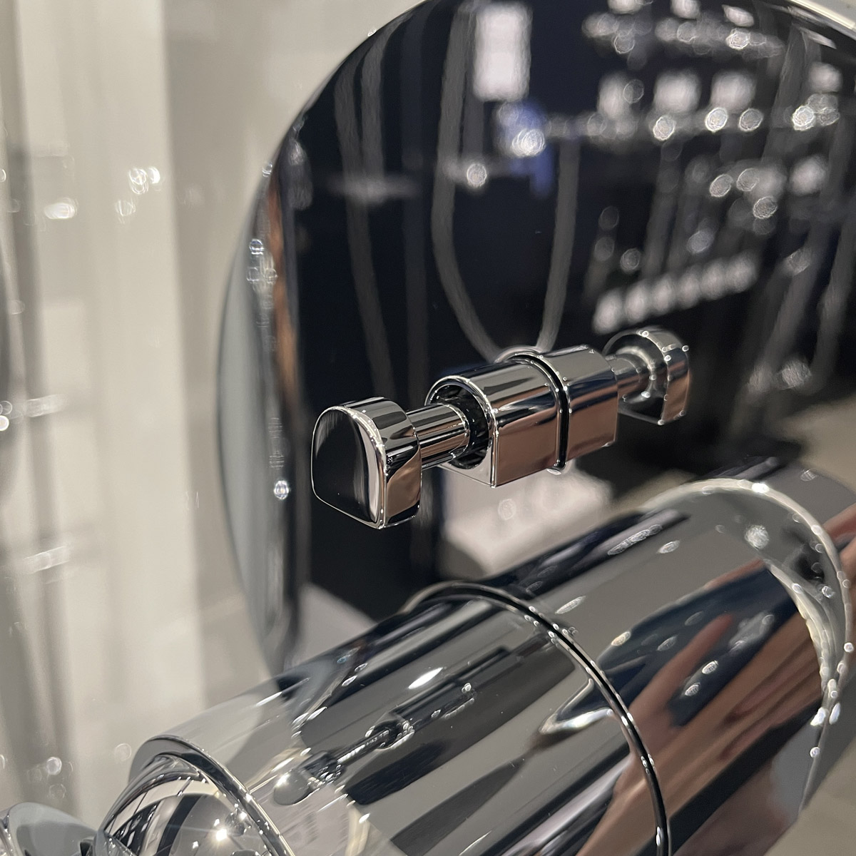 Van nóng lạnh kèm chuyển hướng 2 đường Plus GROHE 24060003 - 7