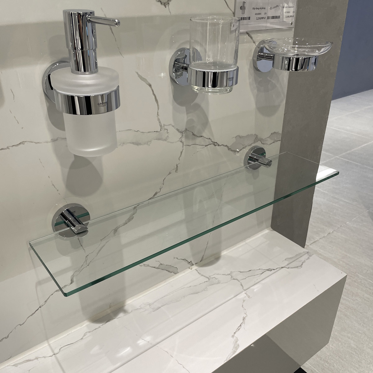 Kệ kính Essentials GROHE 40799001 - 6
