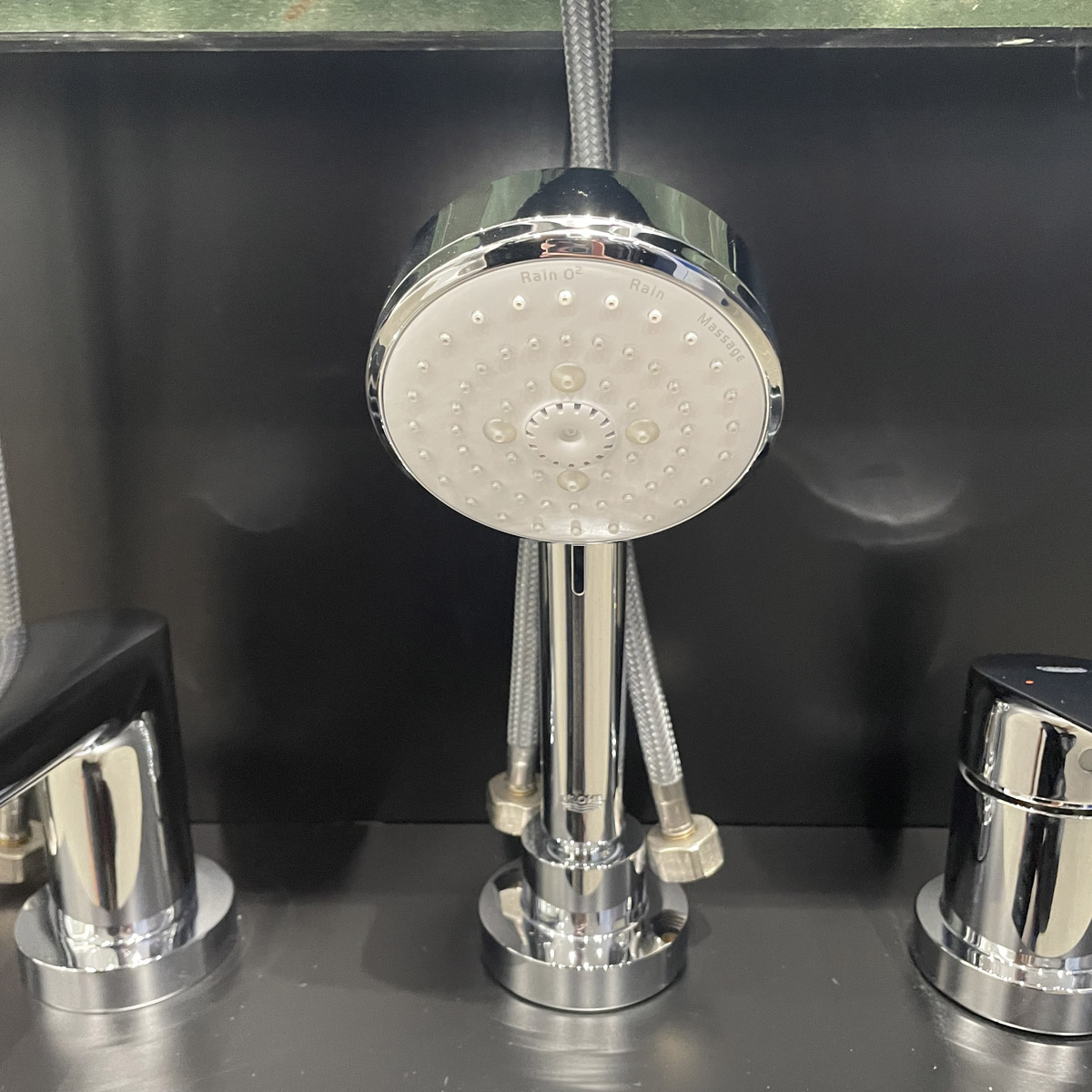 Bộ vòi xả 3 lỗ gắn thành bồn tắm BauEdge Grohe 2511710A - 9