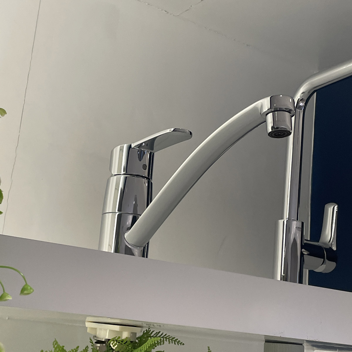 Vòi bếp nóng lạnh Eurostyle Cosmopolitan GROHE 33977002 - 2
