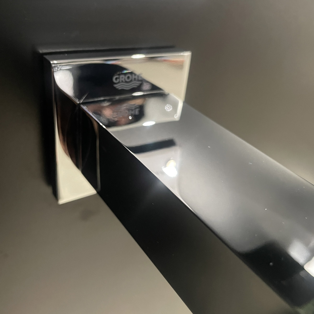 Vòi xả bồn âm tường Eurocube GROHE 13303000 - 11