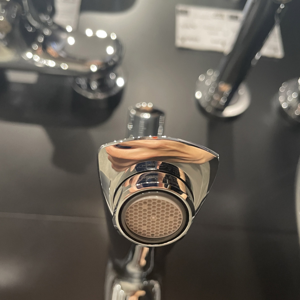 Vòi chậu nóng lạnh Eurosmart GROHE 23971003 - 11