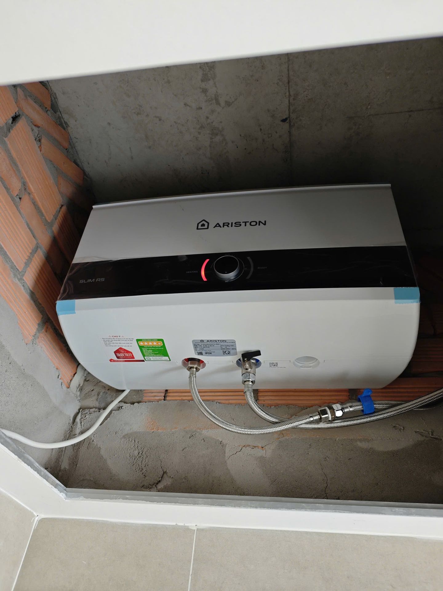 Dây cấp nước 60cm INAX A-701-9 (A7019) - 2