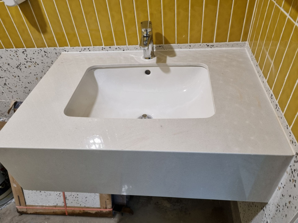 Chậu rửa mặt lavabo âm bàn INAX AL-2298V/BW1 men Aqua Ceramic - 9