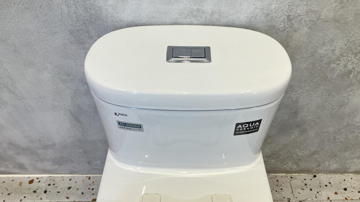 Bồn cầu 1 khối INAX AC-959VAN (AC959VAN) nắp đóng êm - 5
