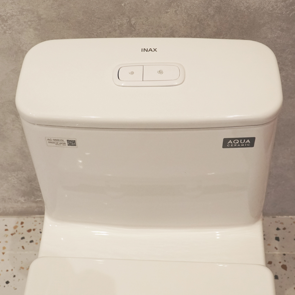 Bồn cầu 1 khối INAX AC-989VN (AC989VN) nắp đóng êm - 9