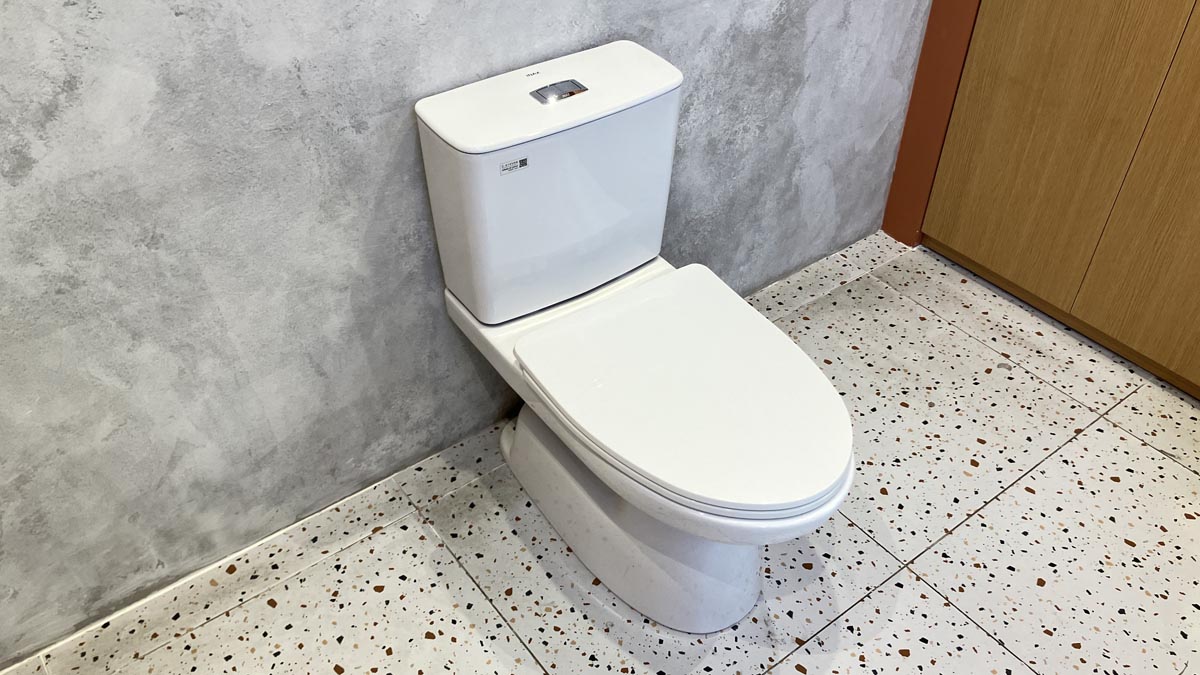 Bồn cầu 2 khối INAX C-514VAN (C514VAN) nắp đóng êm - 2