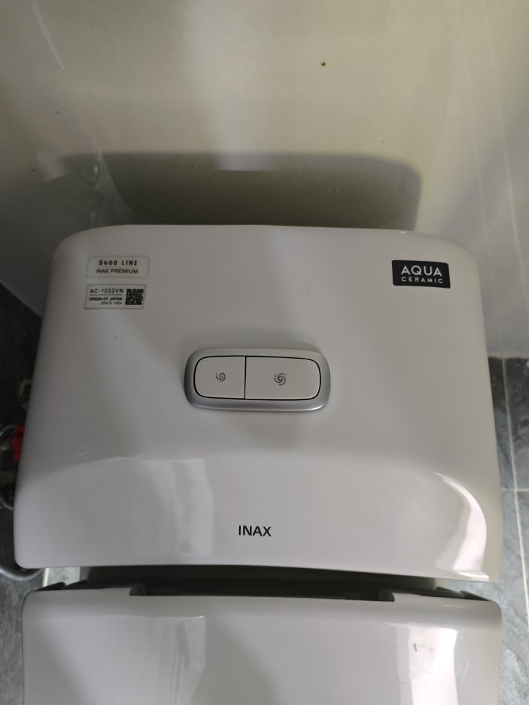 Bồn cầu 1 khối INAX AC-1032VN (AC1032VN) nắp đóng êm - 16
