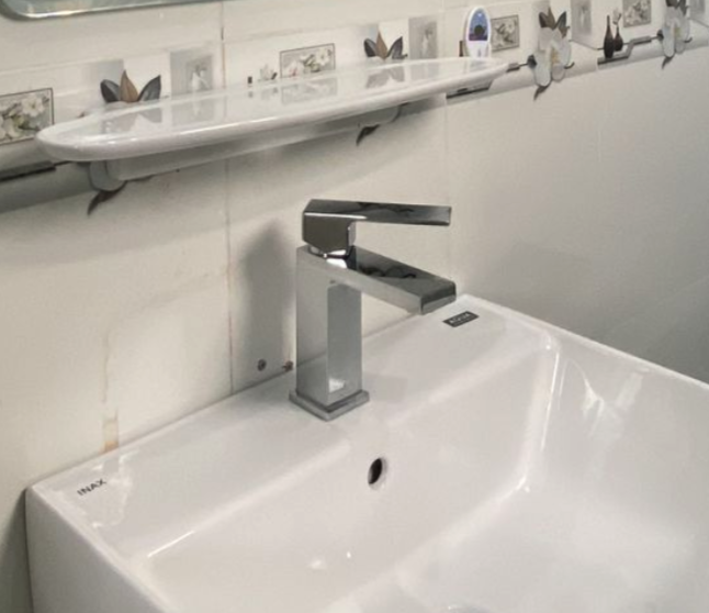 Vòi chậu lavabo nóng lạnh INAX LFV-402S (LFV402S) - 18