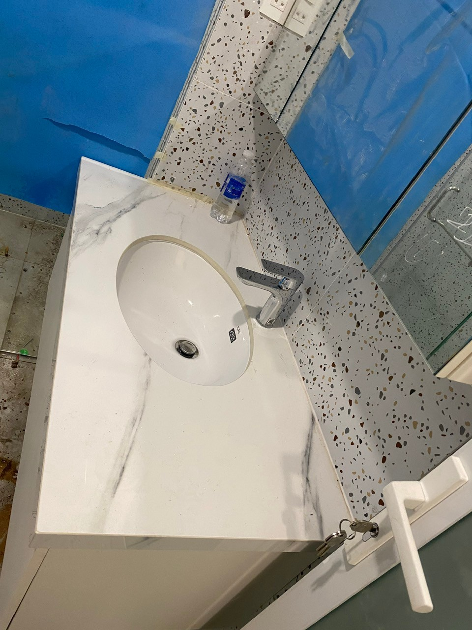 Chậu rửa mặt lavabo âm bàn INAX AL-2216V/BW1 men Aqua Ceramic - 10