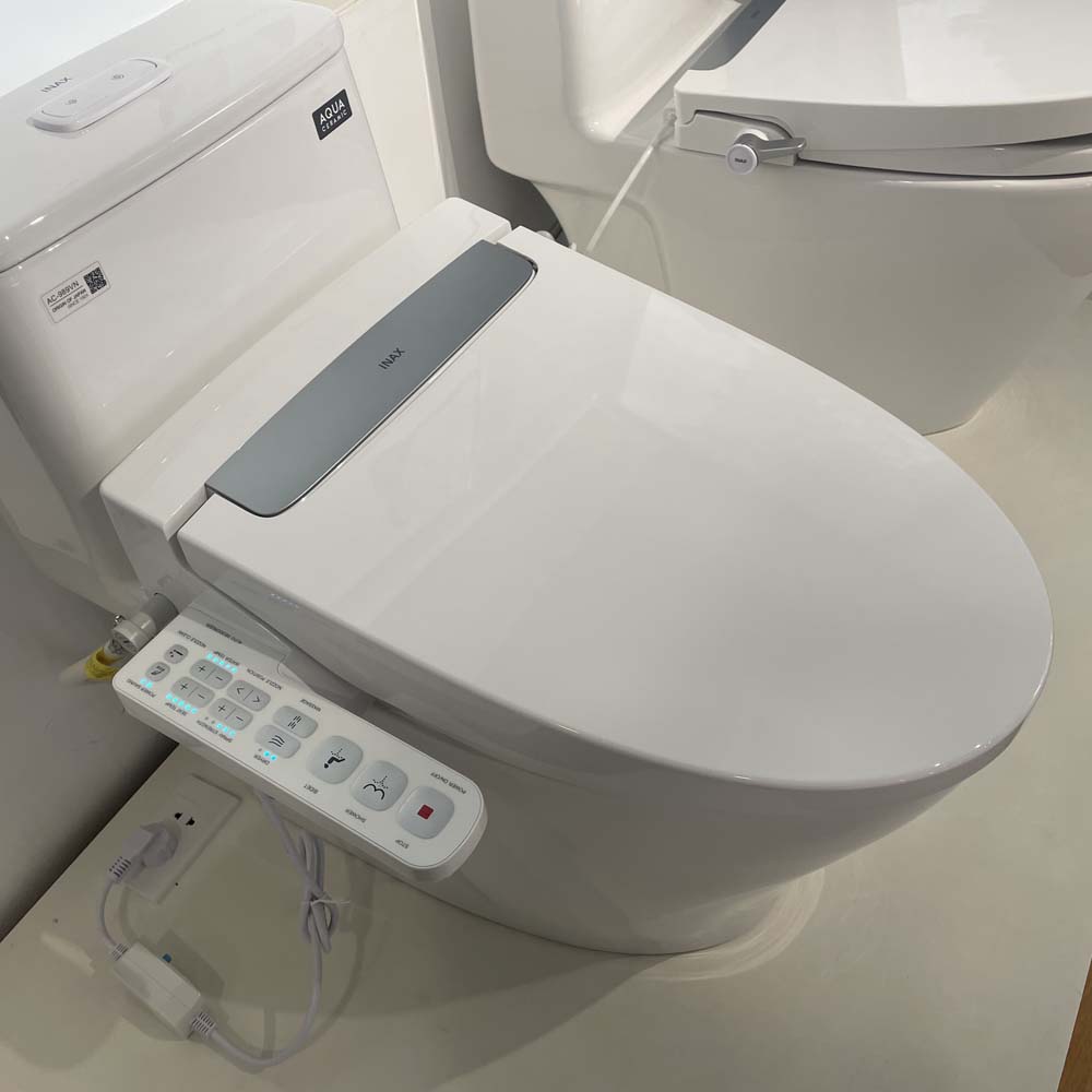 Bồn cầu 1 khối nắp điện tử INAX AC-989 + CW-H20VN - 2