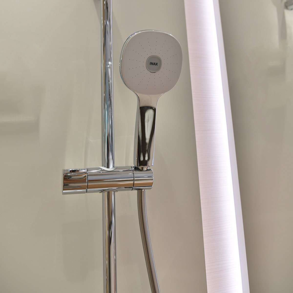 Sen tắm cây nóng lạnh INAX BFV-635S (BFV635S) - 6