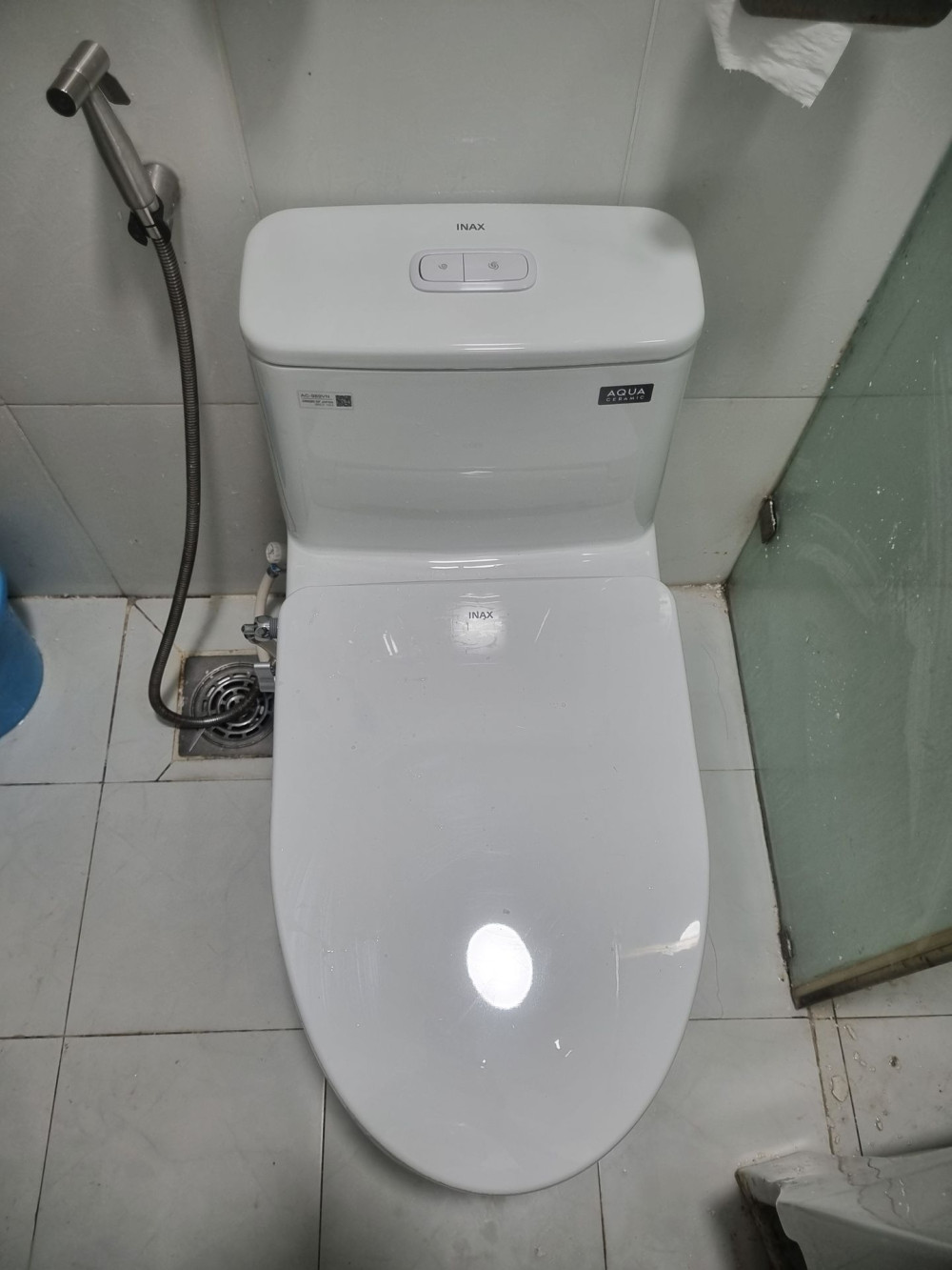 Bồn cầu 1 khối nắp rửa cơ INAX AC-989 + CW-S15VN - 6