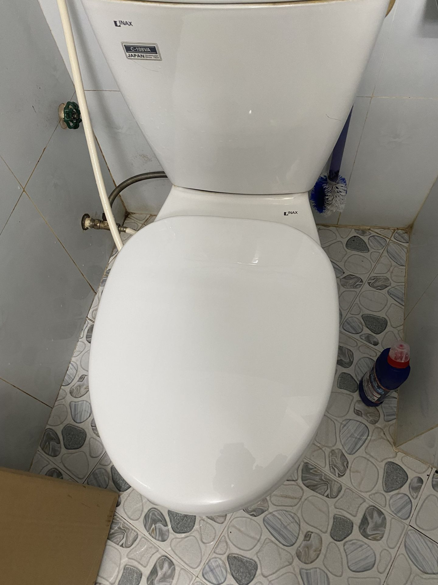 Nắp bồn cầu đóng êm INAX CF-37VSAK (CF37VSAK) - 5