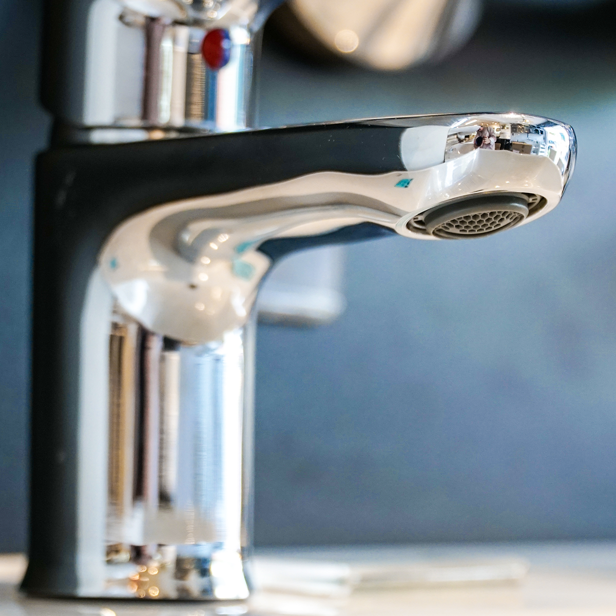 Vòi chậu lavabo nóng lạnh INAX LFV-1112S (LFV1112S) - 15