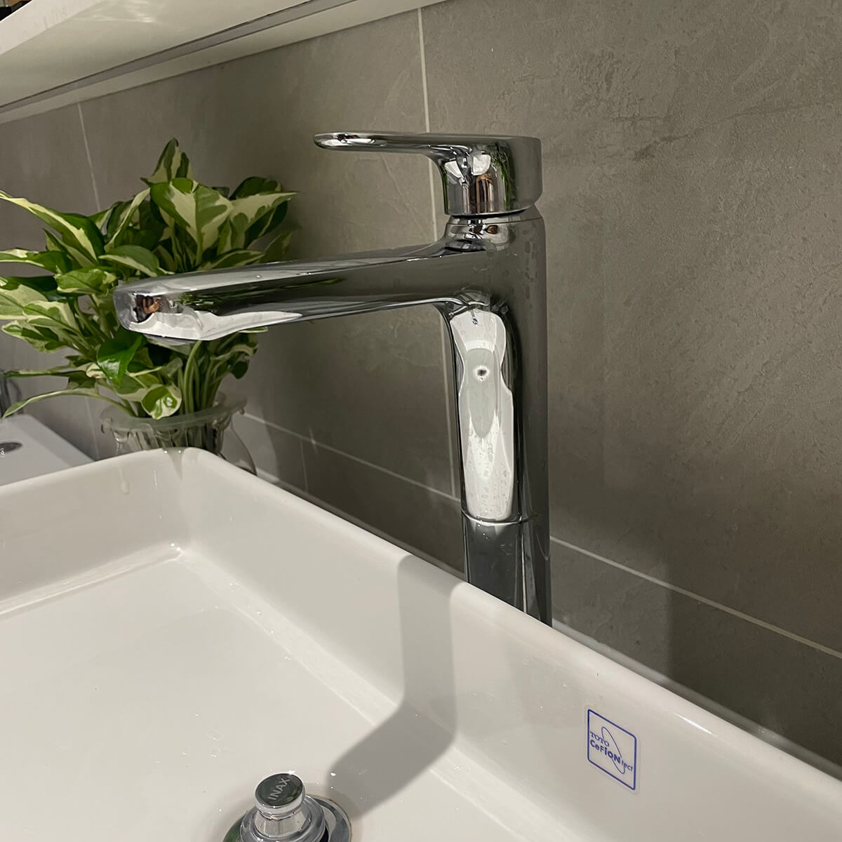 Vòi lavabo lạnh thân cao INAX LFV-22SH (LFV22SH) - 11
