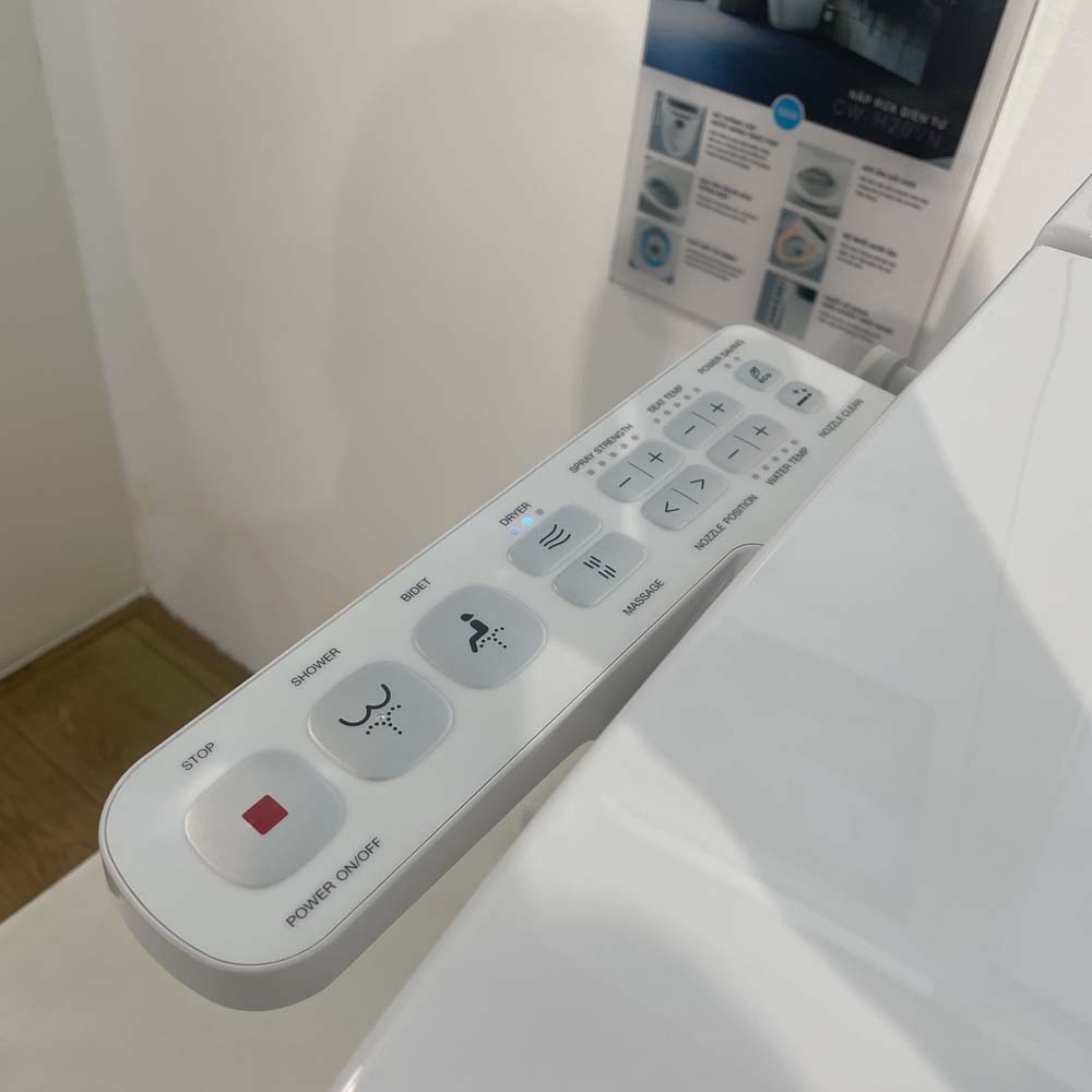 Bồn cầu 1 khối nắp điện tử INAX AC-989 + CW-H20VN - 6