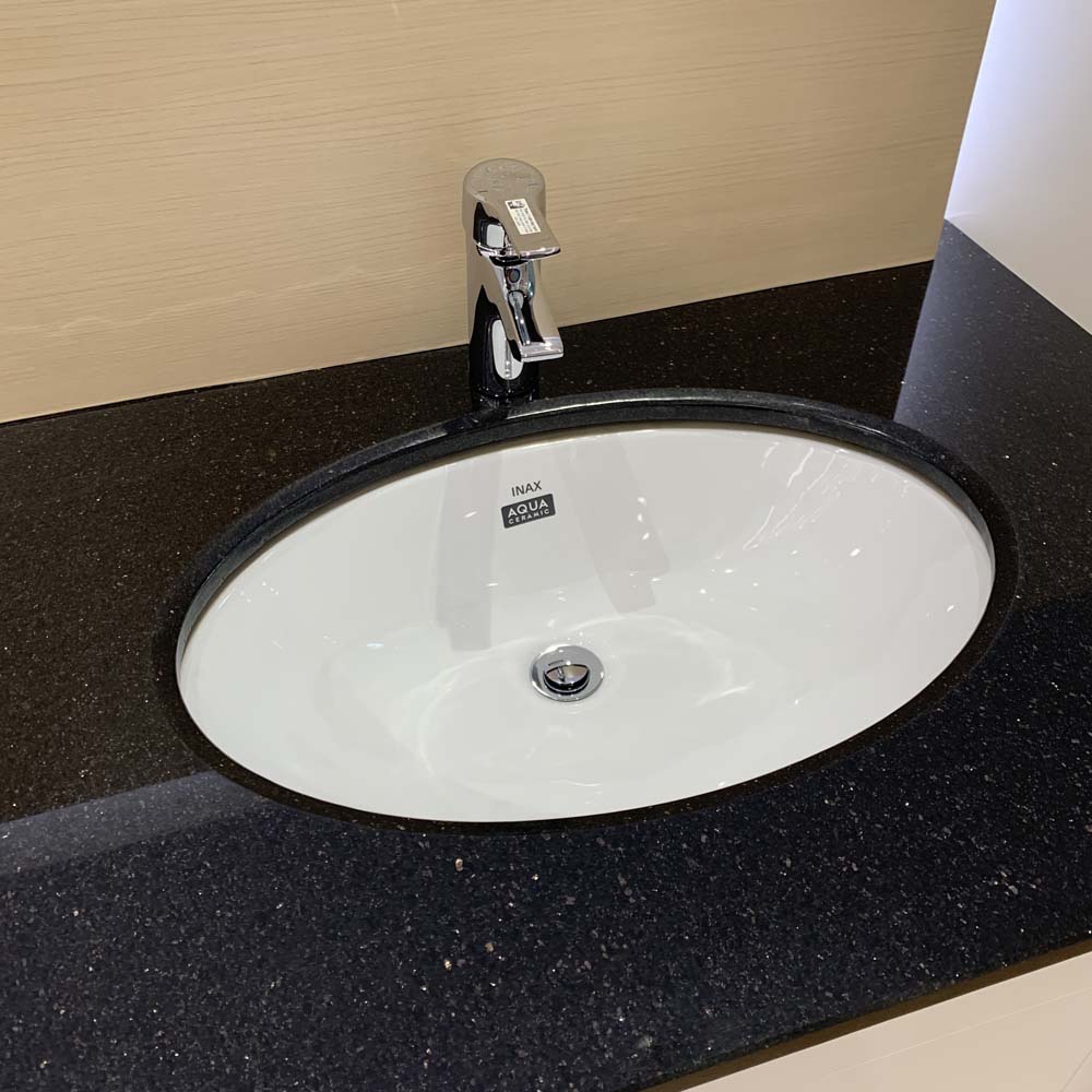 Chậu rửa mặt lavabo âm bàn INAX AL-2216V/BW1 men Aqua Ceramic - 3