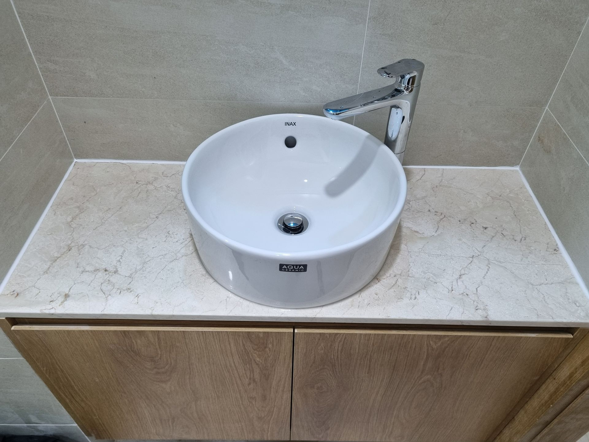 Chậu rửa lavabo đặt bàn INAX AL-295V (AL295V) men Aqua Ceramic - 9