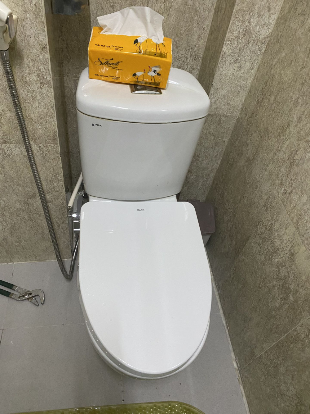 Nắp rửa cơ INAX CW-S15VN (CWS15VN) - 13