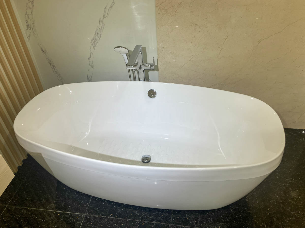 Bồn tắm nhựa Acrylic Inax BF-1858V (BF1858V) - 4