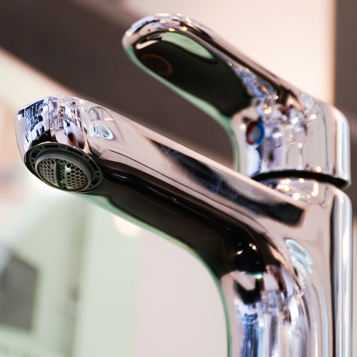 Vòi chậu lavabo nóng lạnh INAX LFV-1402S (LFV1402S) - 11