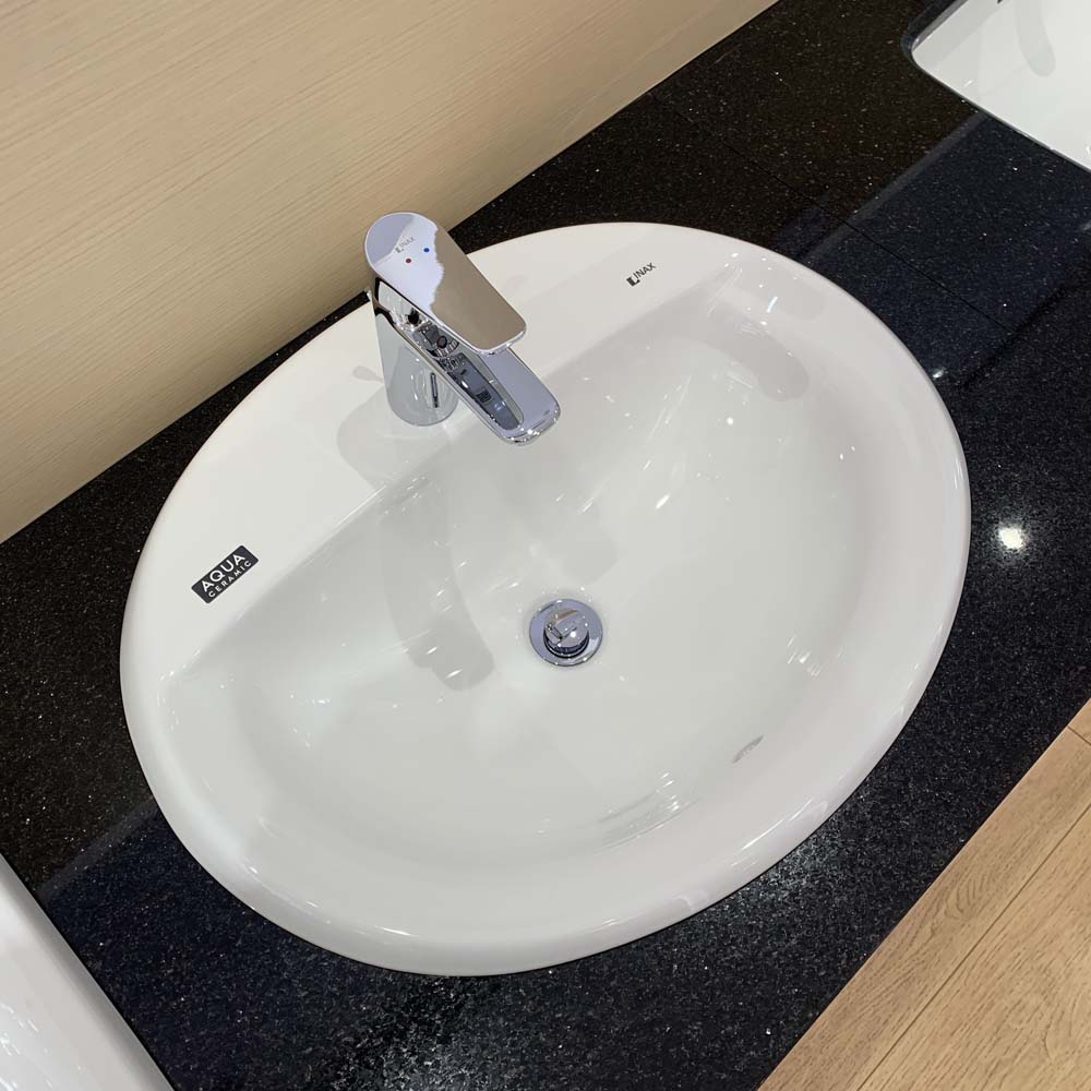 Chậu lavabo dương vành INAX AL-2395V (AL2395V) (AL-2395VFC) men Aqua Ceramic - 2