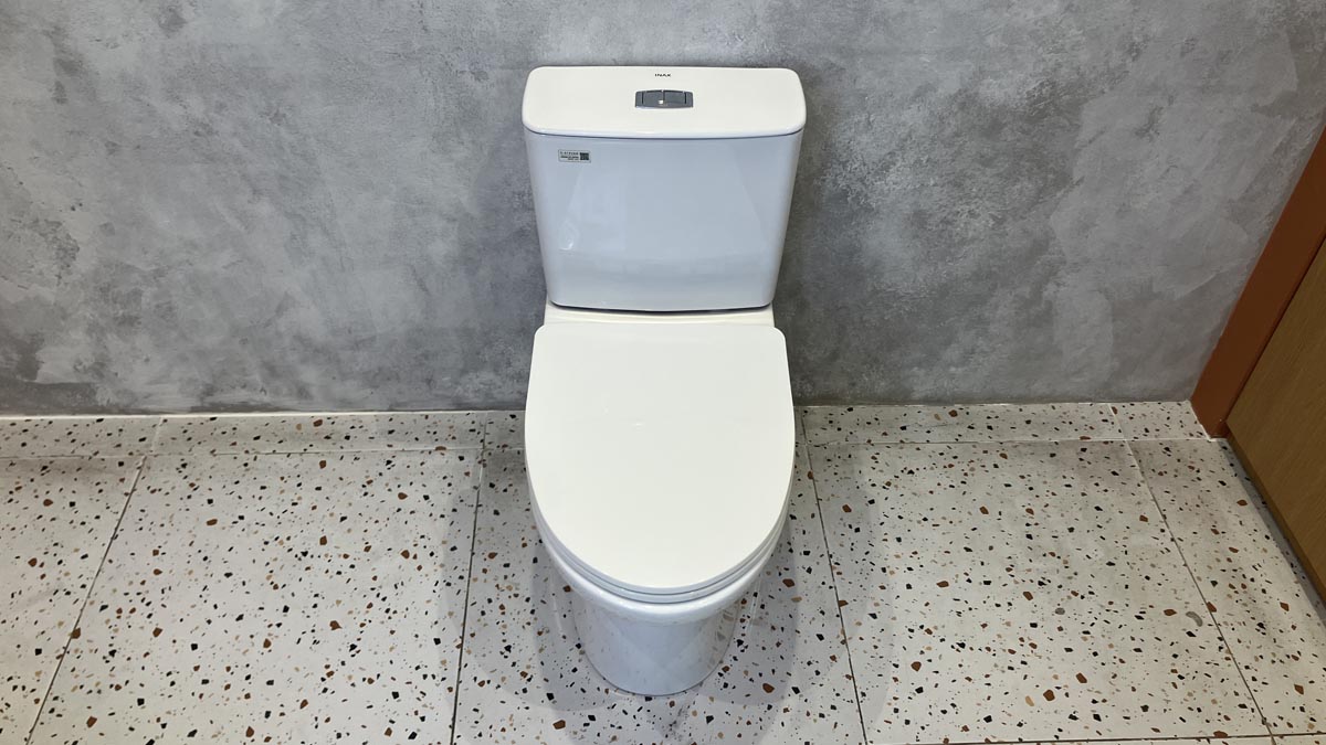Bồn cầu 2 khối INAX C-514VAN (C514VAN) nắp đóng êm - 4