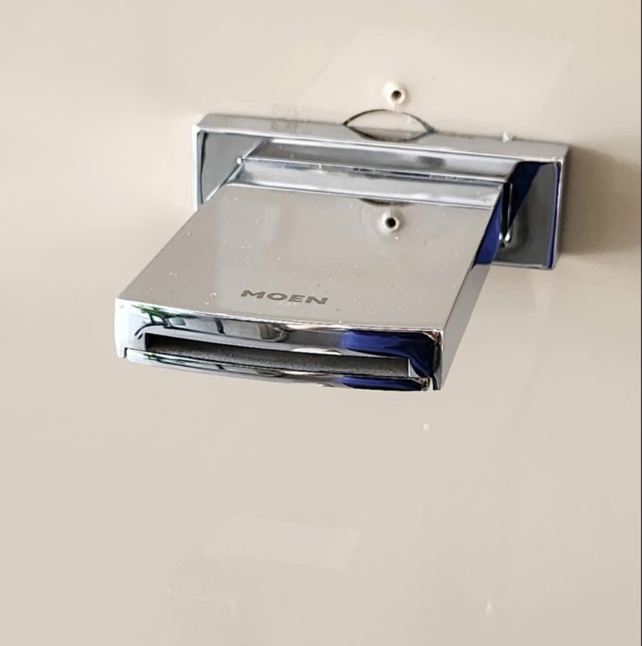 Xả dưới âm tường MOEN 57948 - 4
