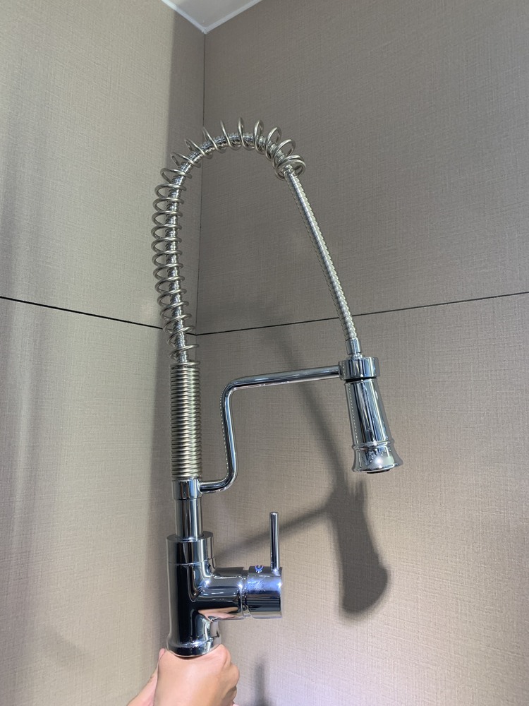 Vòi rửa chén MOEN 7041 - 6