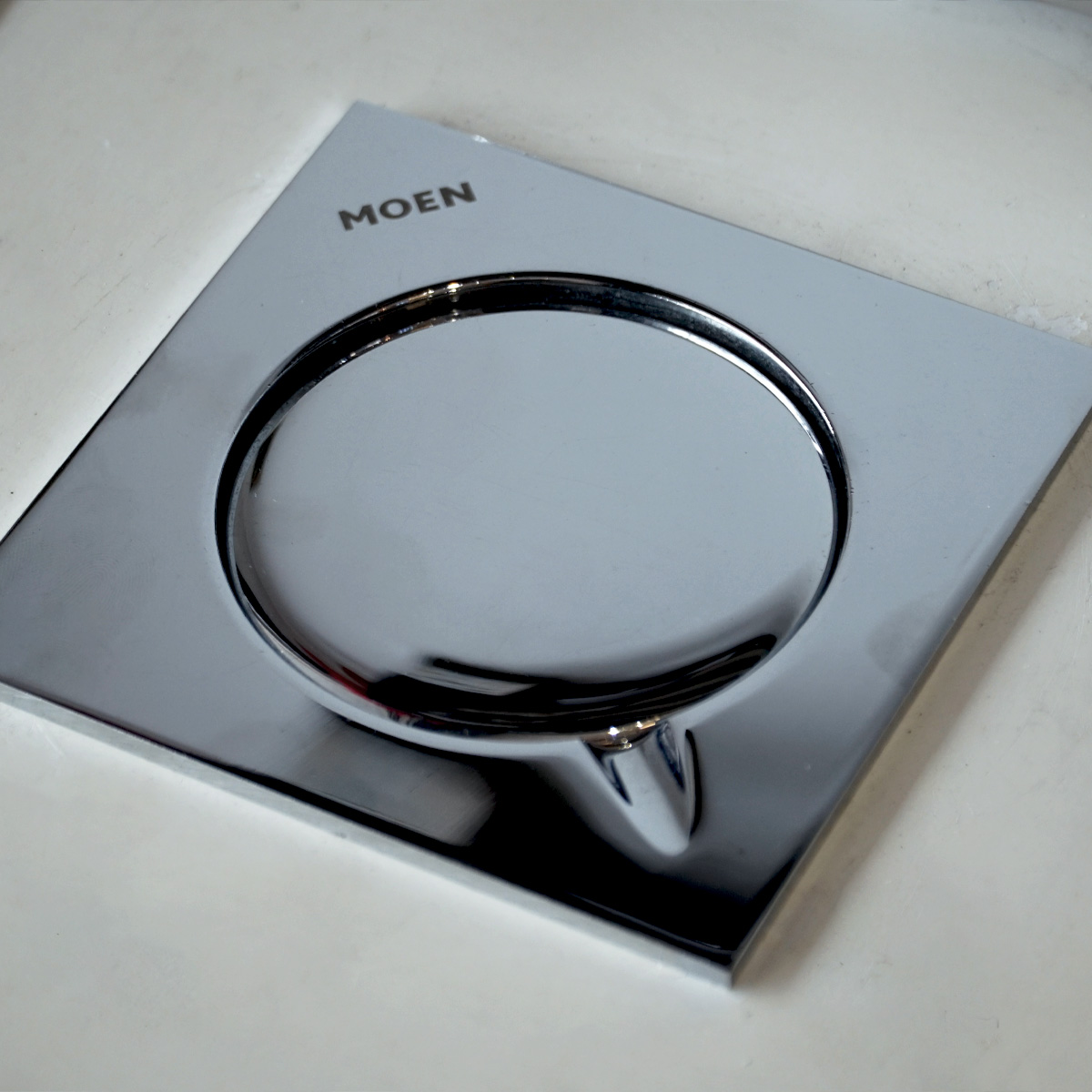 Phễu thoát sàn MOEN 3922 - 5