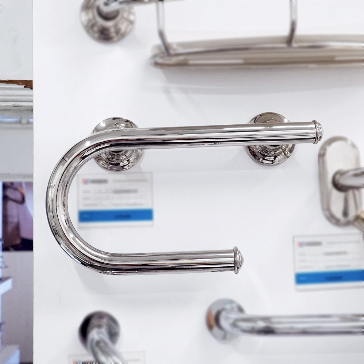 Thanh tay vịn & trục giấy inox MOEN LR2352DCH - 2