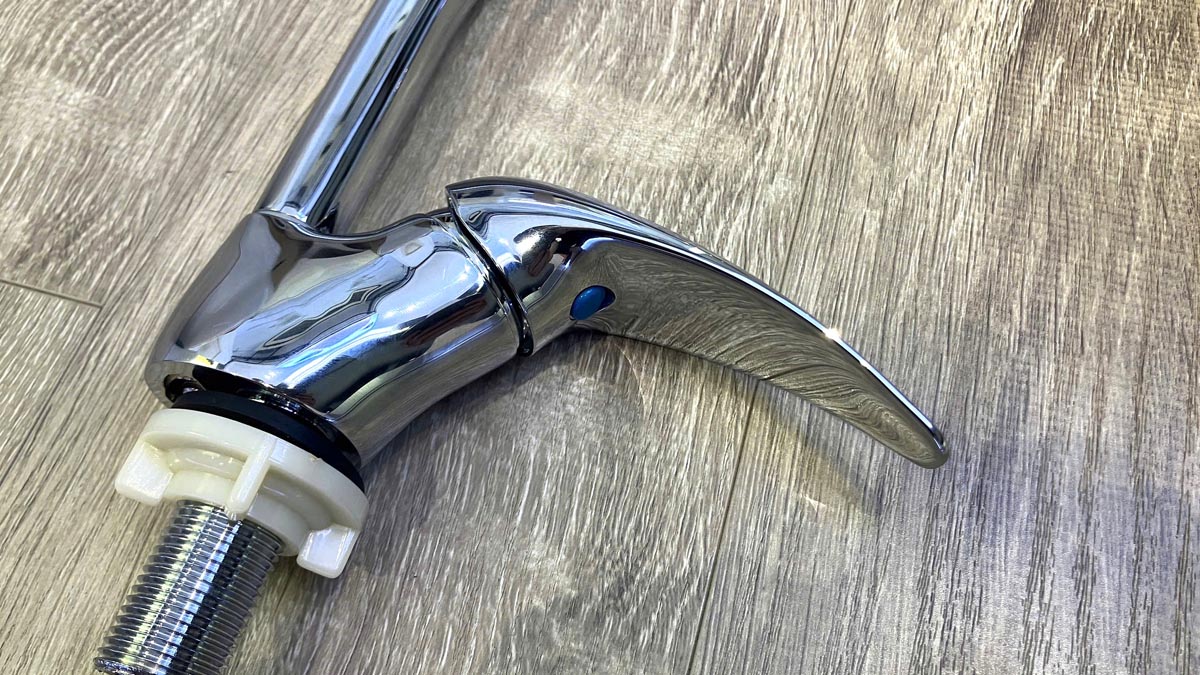 Vòi rửa chén lạnh MOEN 7027A - 5