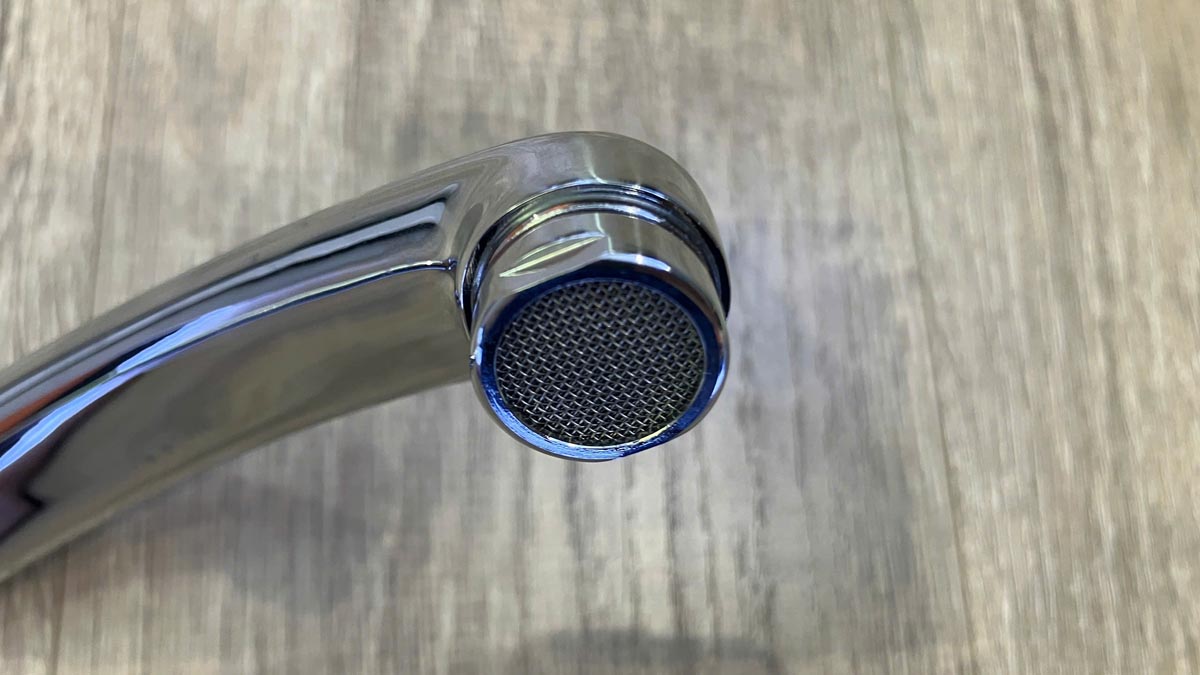 Vòi rửa chén lạnh MOEN 7027A - 7