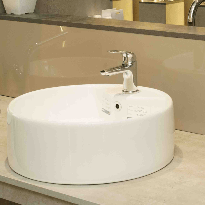 Vòi lavabo nóng lạnh MOEN GN56222 - 2