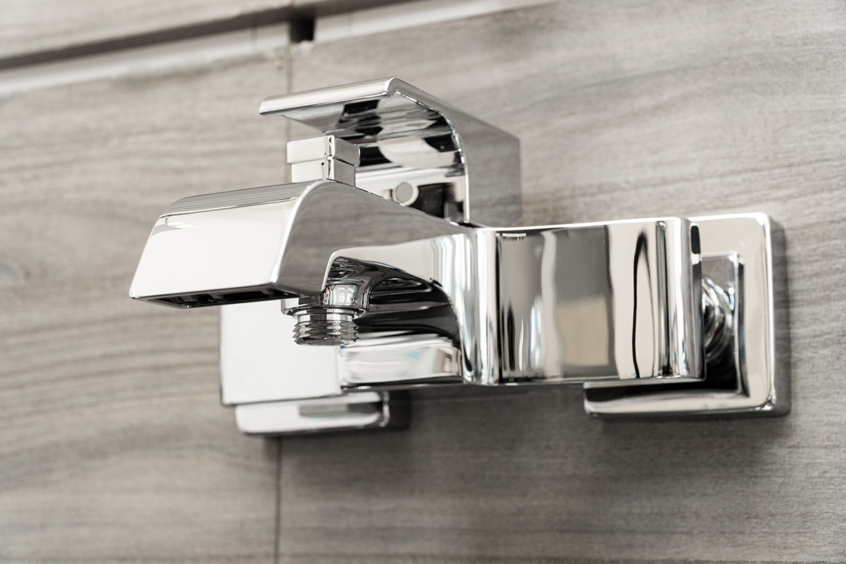 Củ sen tắm nóng lạnh TOTO TBG08302VA (TBG08302V) GC Series - 7