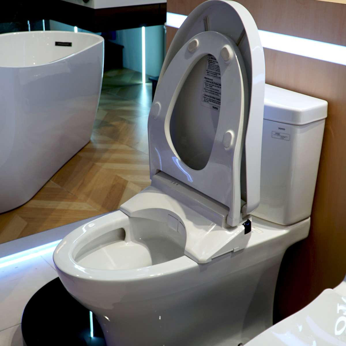 Bồn cầu TOTO CS769DRW11 2 khối nắp điện tử Washlet S7 TCF4911Z - 10