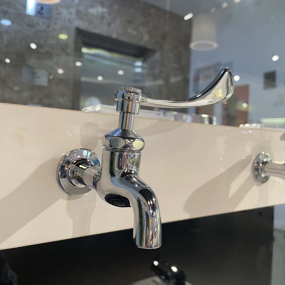 Vòi nước lạnh gắn tường TOTO T23BQ13N - 5
