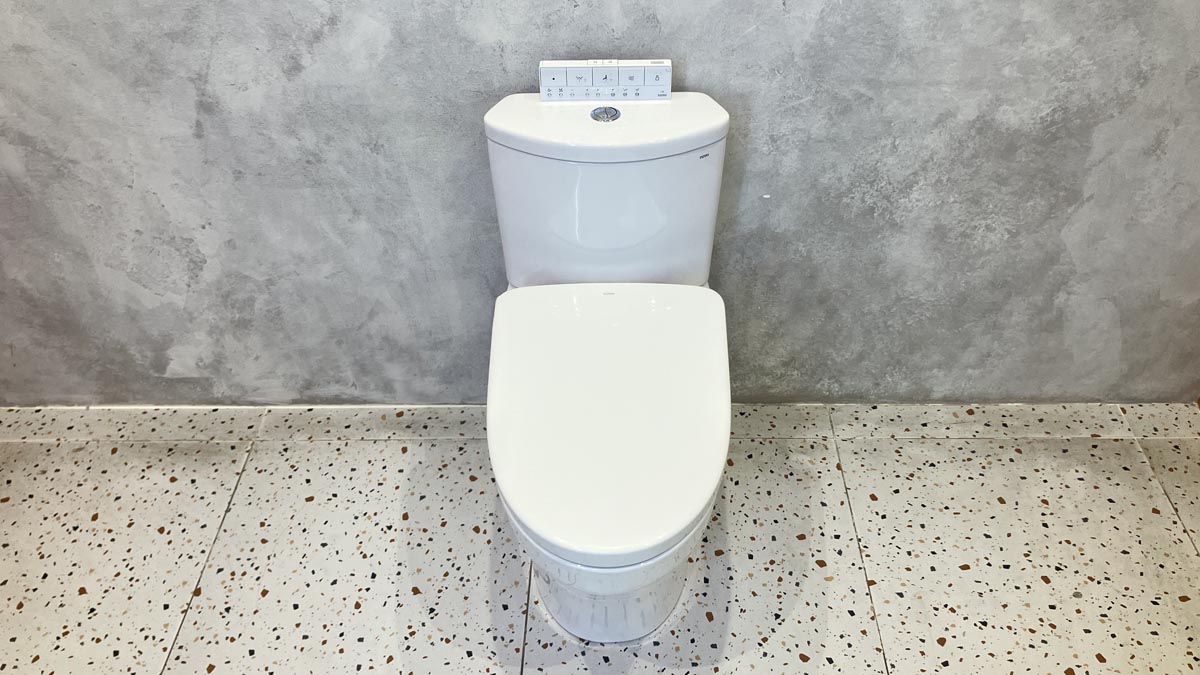 Bồn cầu TOTO CS838CDW23 2 khối nắp điện tử Washlet S7 TCF47360GAA giấu dây - 3