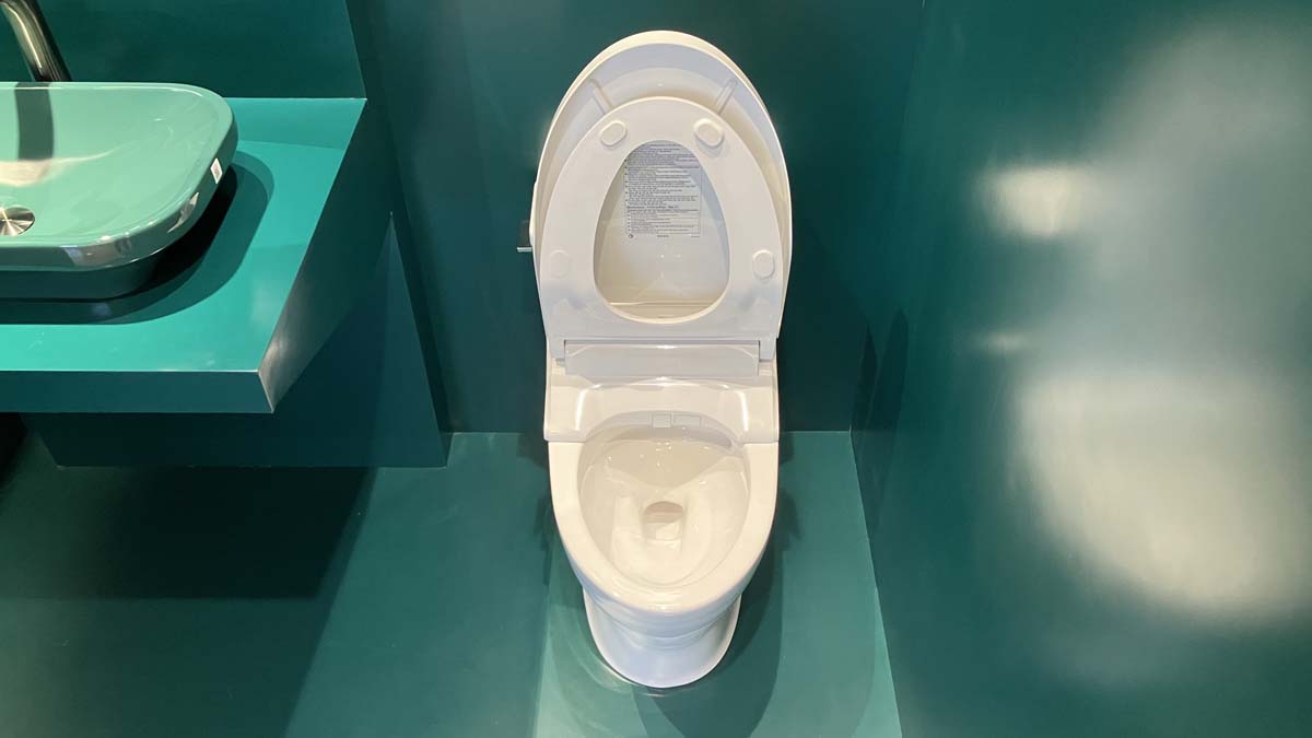 Bồn cầu TOTO MS188VKW14 T53P100VR 1 khối nắp điện tử Washlet C5 TCF24410AAA - 7