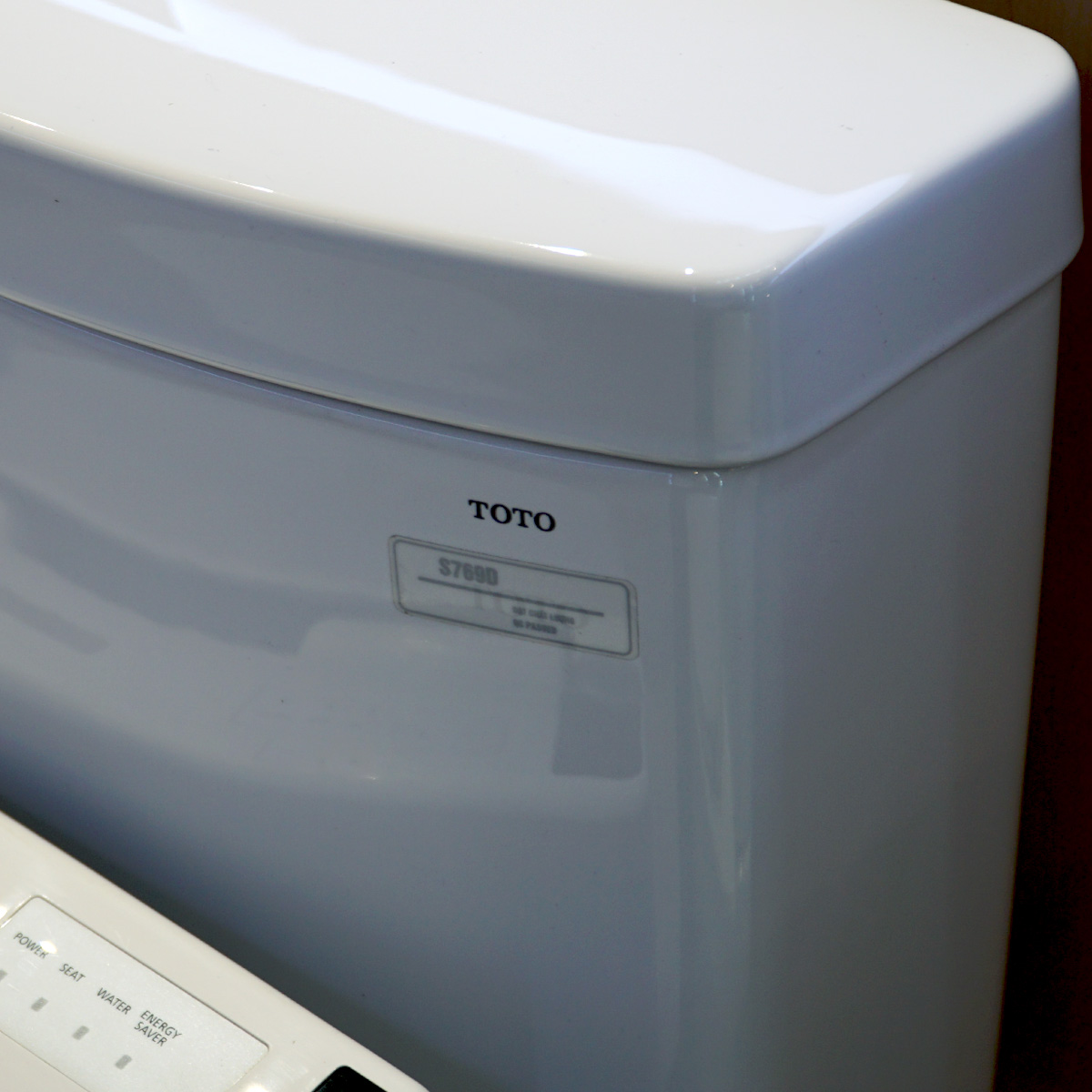 Bồn cầu nắp rửa điện tử TOTO 2 khối CS769DRW6 - 6