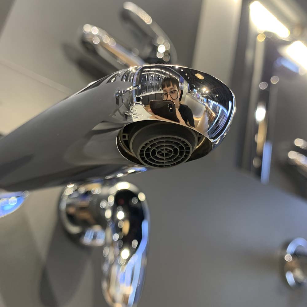 Vòi lavabo nóng lạnh gắn tường LC TOTO TLS03308B - 5