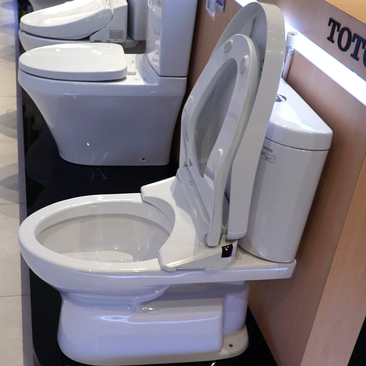 Bồn cầu TOTO CS325DRW11 2 khối nắp điện tử Washlet S7 TCF4911Z - 9