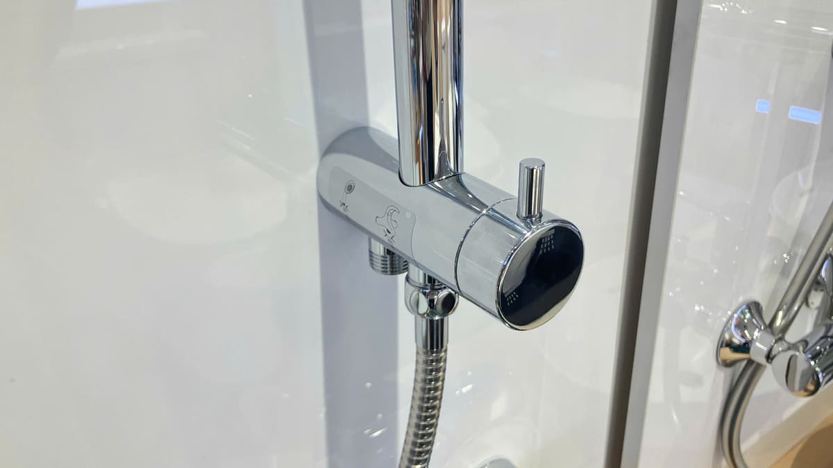 Thân sen cây TOTO TBW13020V - 5