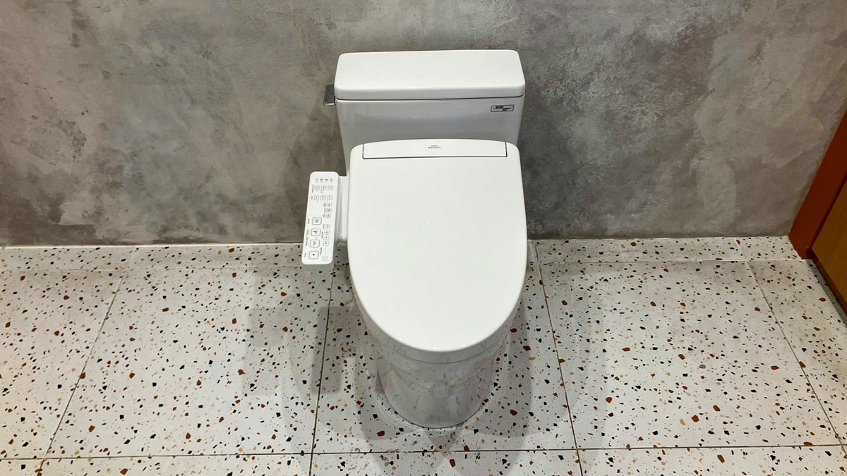 Bồn cầu TOTO MS188VKW24 T53P100VR 1 khối nắp điện tử Washlet S2 TCF33461GAA - 3