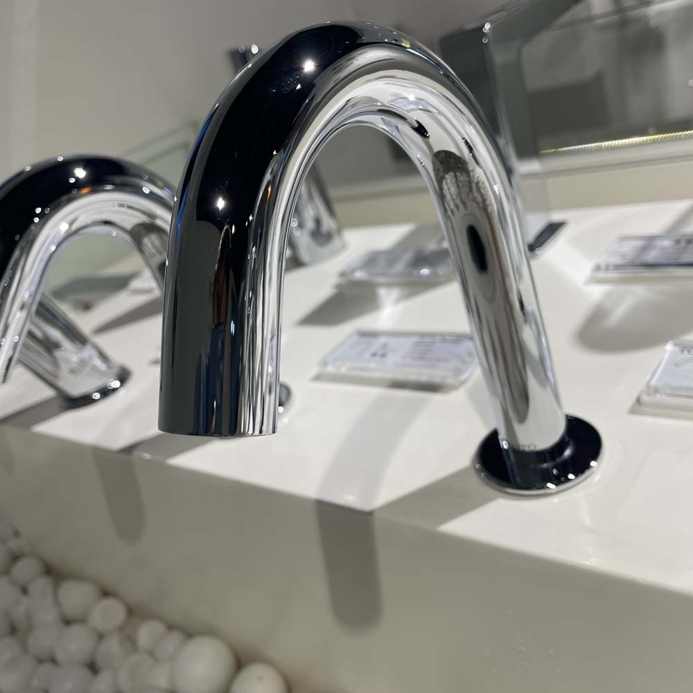 Vòi lavabo cảm ứng TOTO TLE29002A - 5